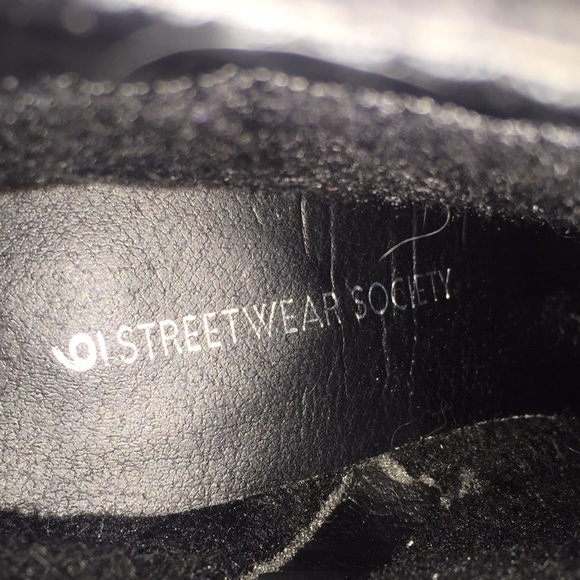 Streetwear Society Heels - Picture 3 of 3